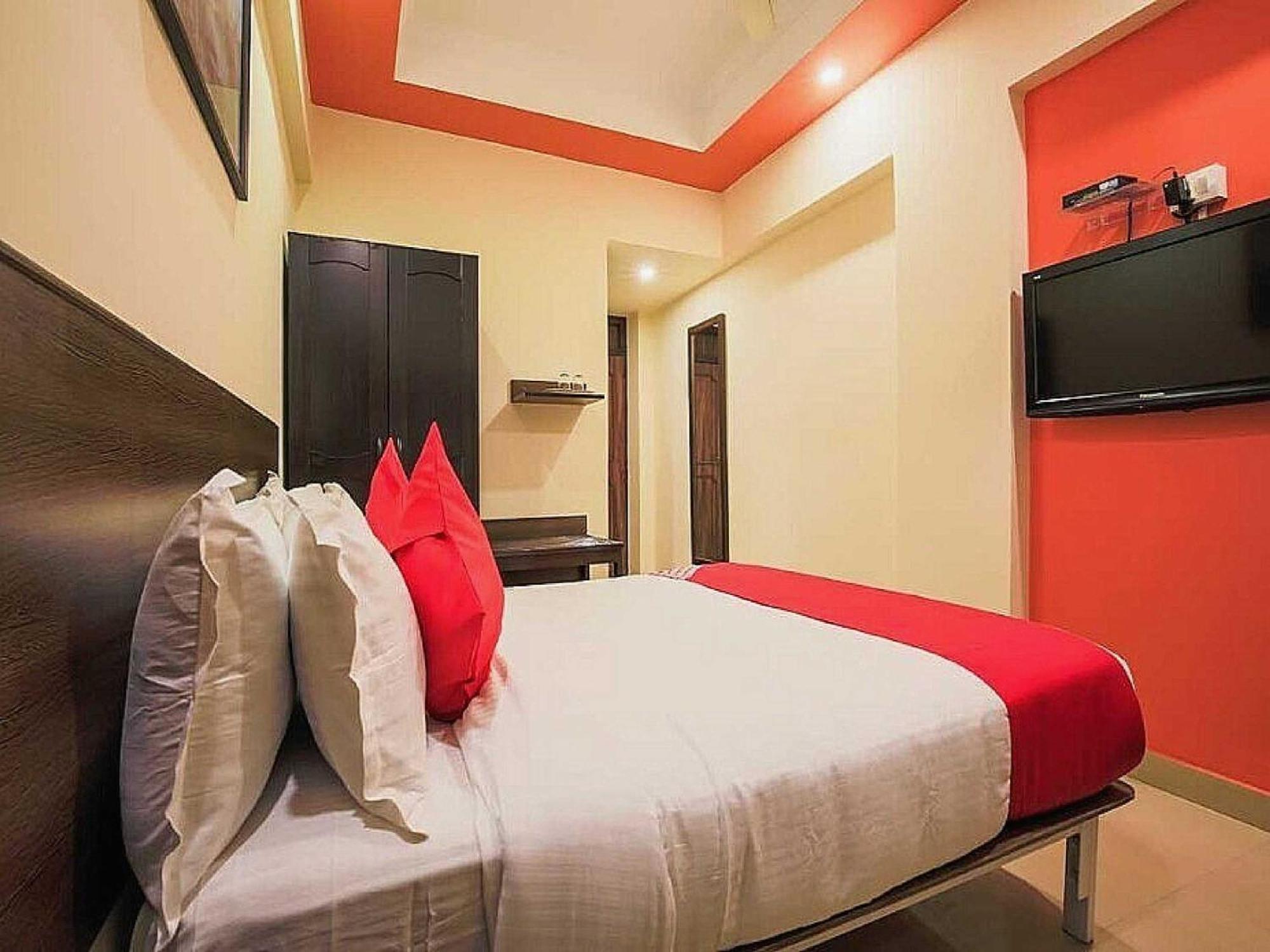 Hotel Anand Amritsar Exterior foto