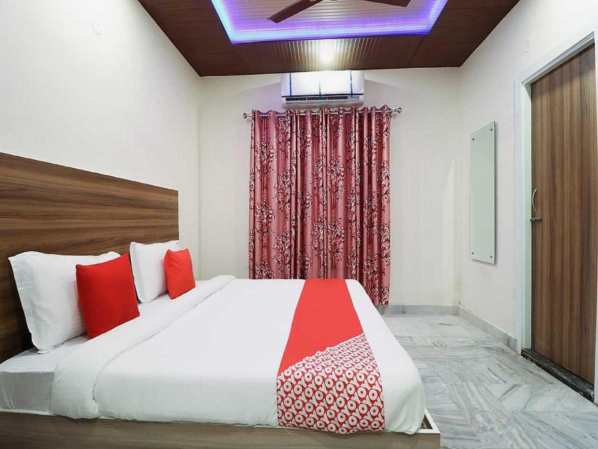 Hotel Anand Amritsar Exterior foto