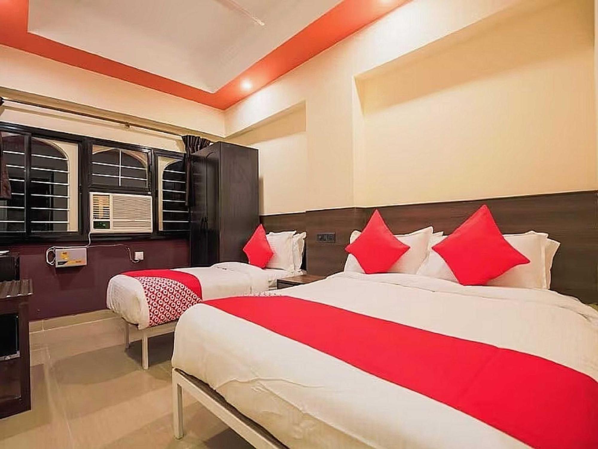 Hotel Anand Amritsar Exterior foto